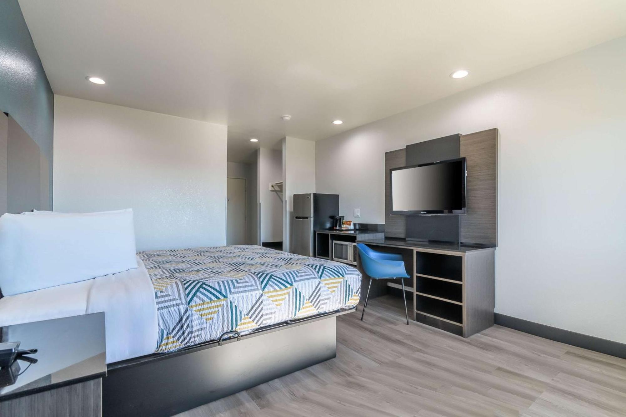 Red Lion Inn&Suites Perris Exterior foto