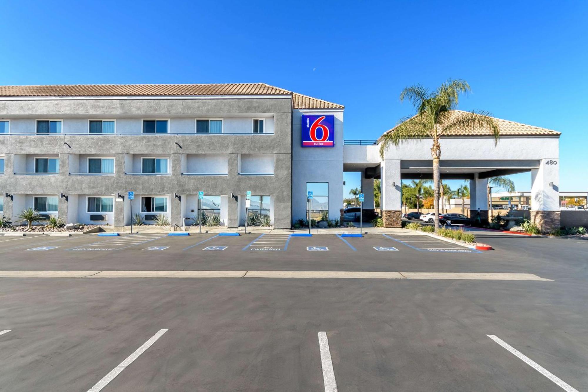 Red Lion Inn&Suites Perris Exterior foto